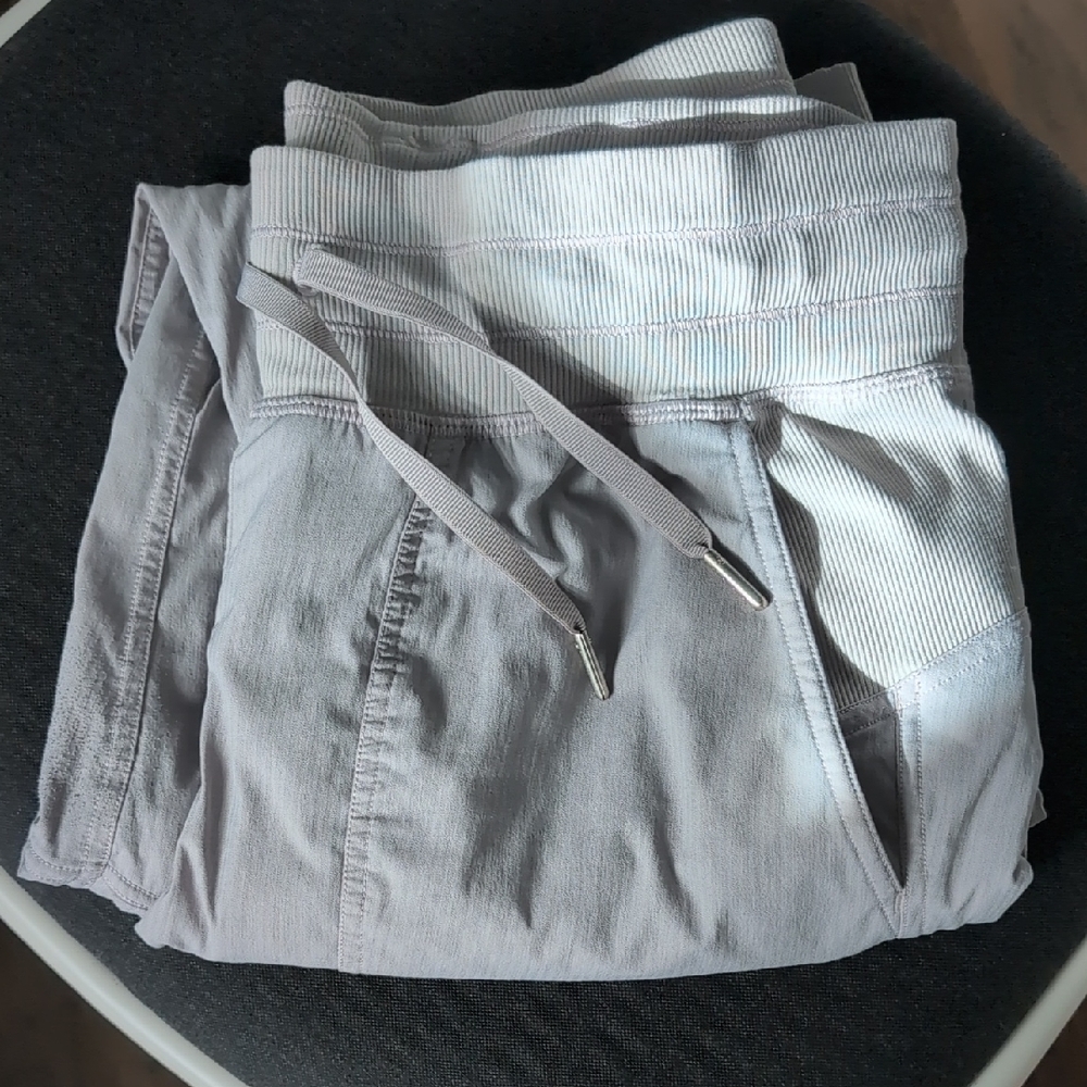 Lululemon Dance Studio Joggers Lined